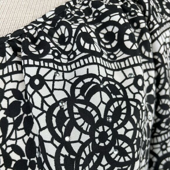 New York City Design Company Blouse Top Size L EUC - Picture 3 of 6